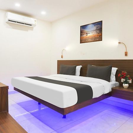 Super Townhouse Vikaspuri Hotel Delhi  Ngoại thất bức ảnh