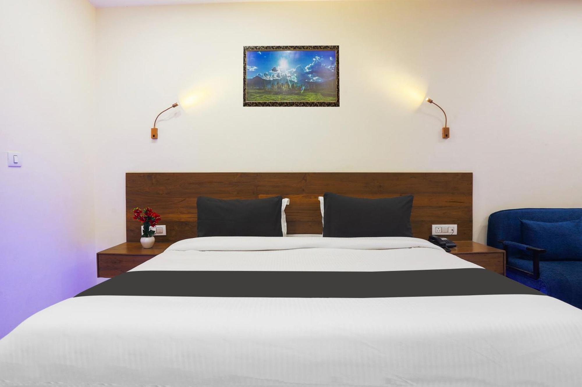 Super Townhouse Vikaspuri Hotel Delhi  Ngoại thất bức ảnh