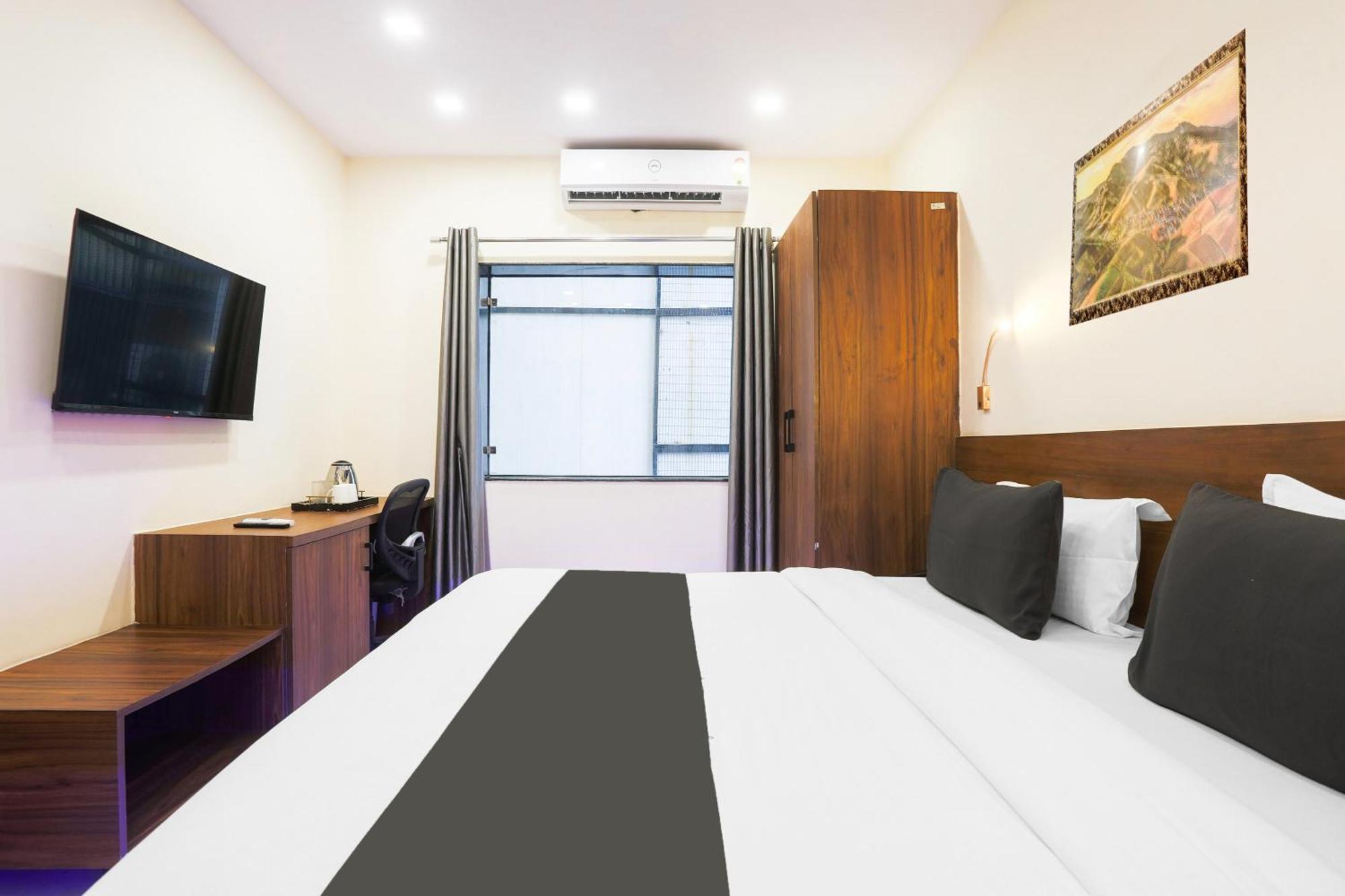 Super Townhouse Vikaspuri Hotel Delhi  Ngoại thất bức ảnh