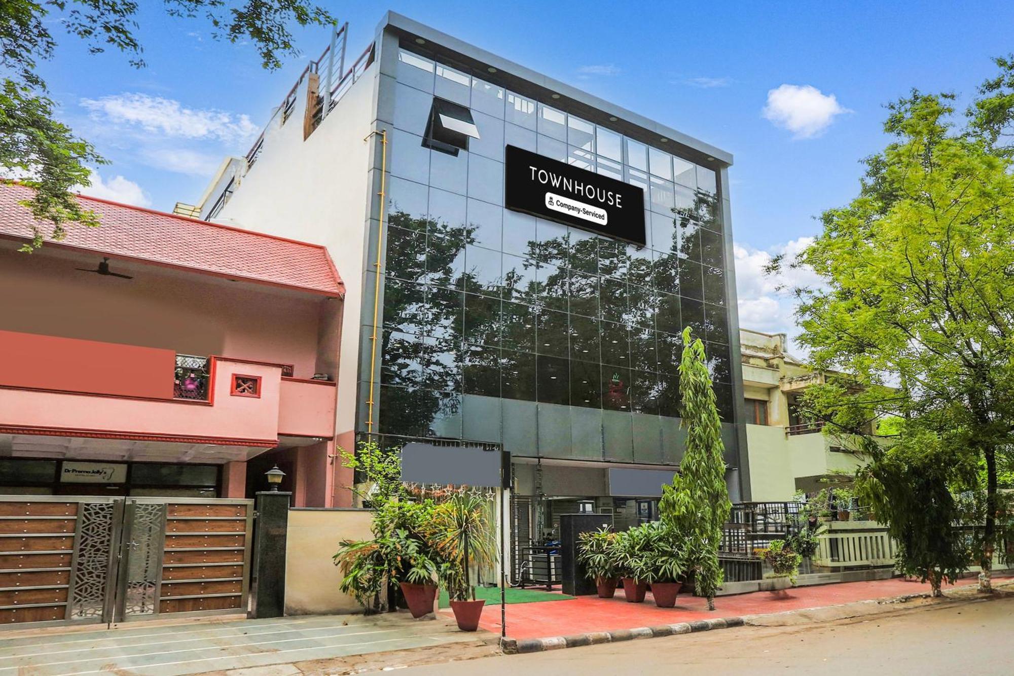 Super Townhouse Vikaspuri Hotel Delhi  Ngoại thất bức ảnh